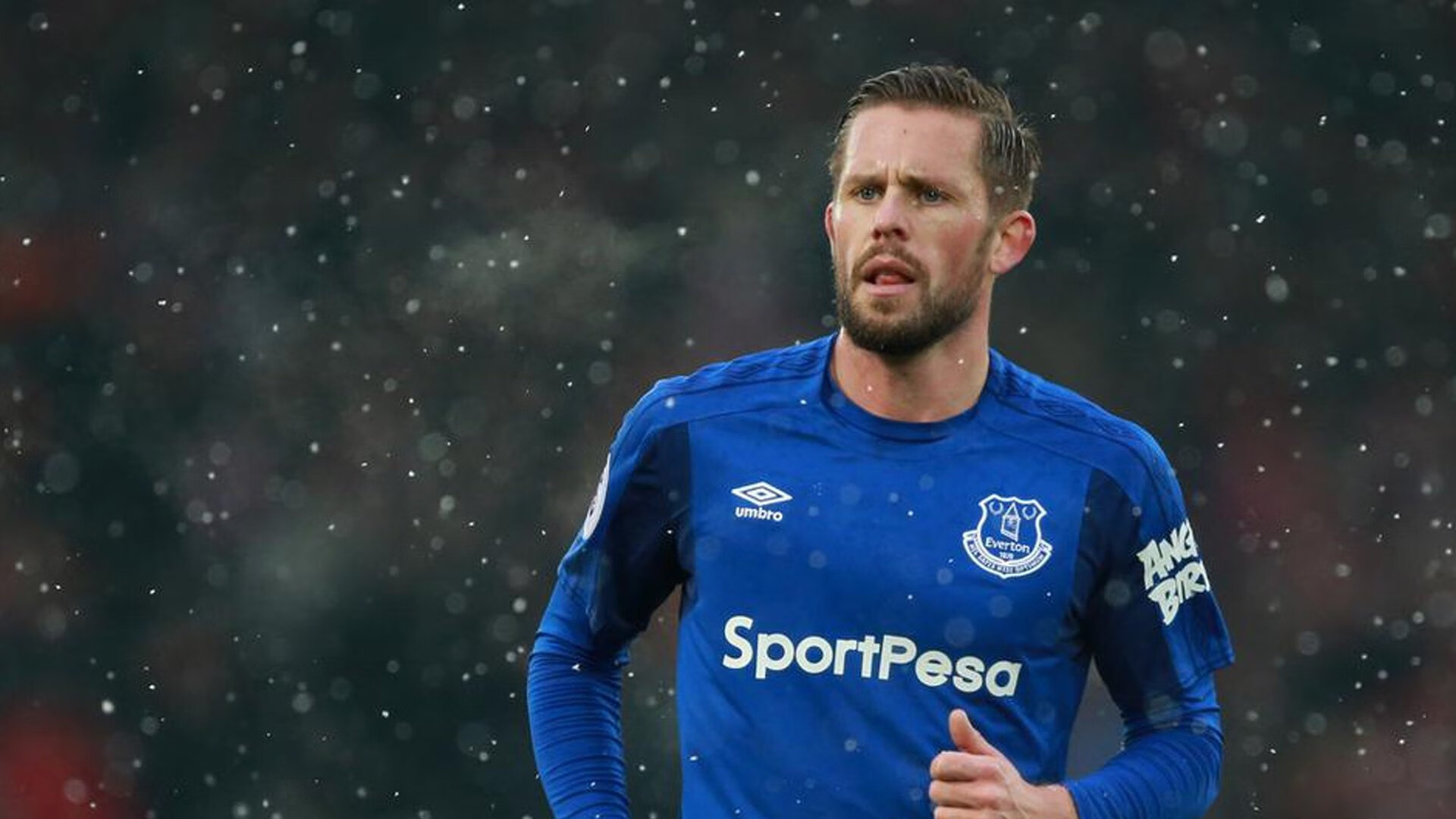 勒克莱尔一骑绝尘,梅赛德斯战略完胜索伯,演绎现代F1的统治力美学